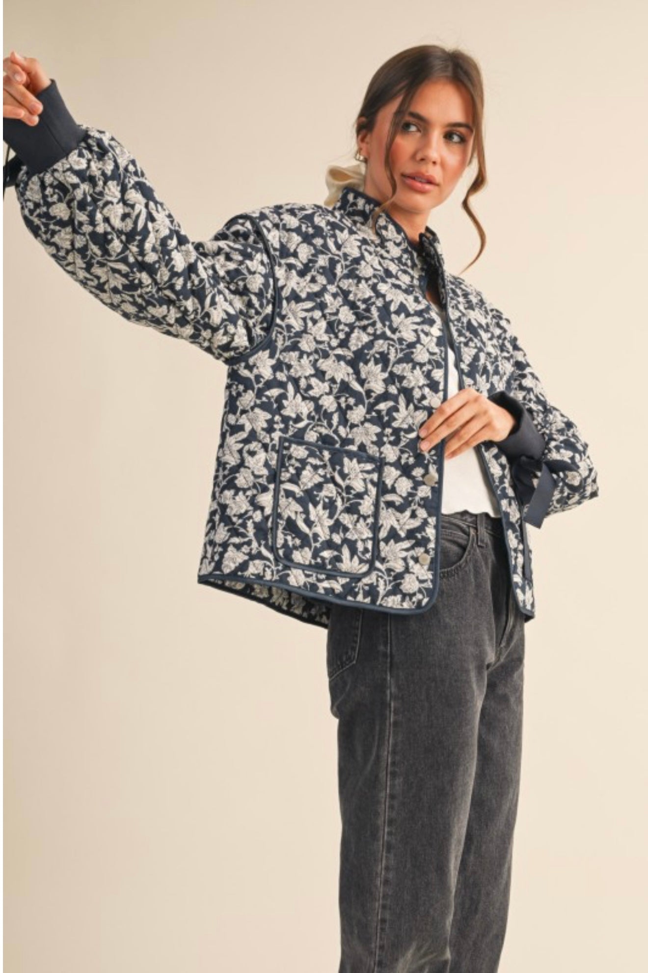 NAVY FLORAL JACKET