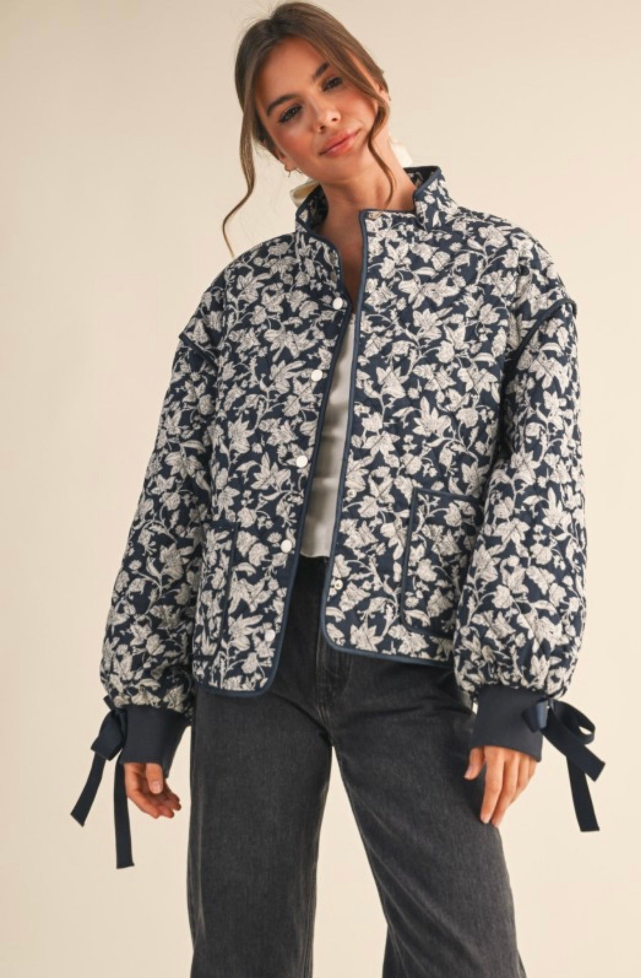 NAVY FLORAL JACKET