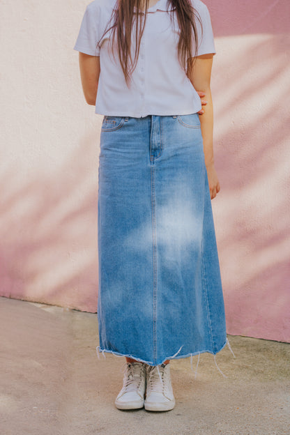 SIMPLE BLUE DENIM SKIRT