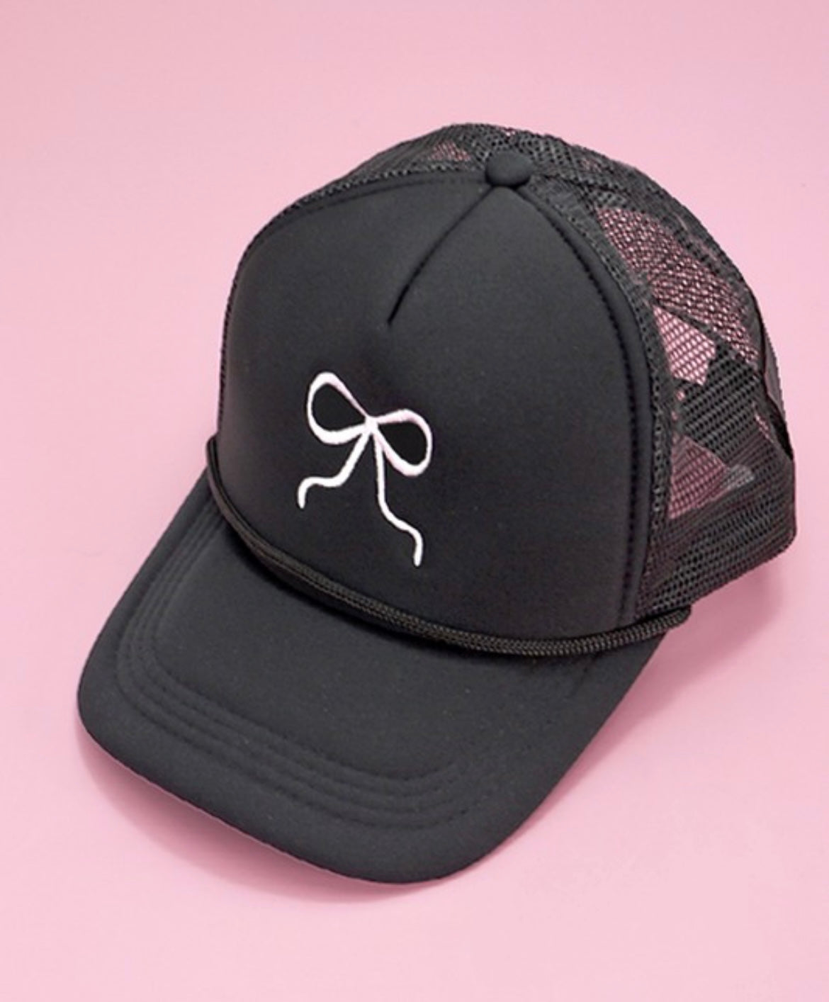 EMBROIDERY BOW TRUCKER HAT