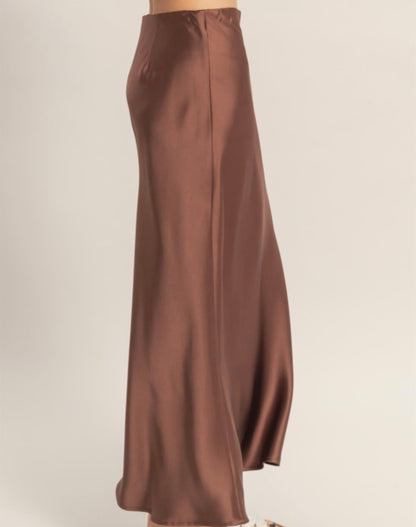 MIDI SATIN CHOCOLATE SKIRT