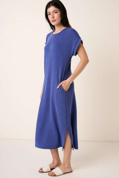 SIMPLY SIMPLE MIDI DRESS